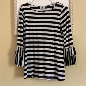 💖 Dainty Jewells Striped Layering Top 💖